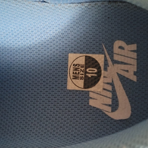 Nike Air Force 1s Carolina Blue Anniversary Edition - Picture 6 of 6